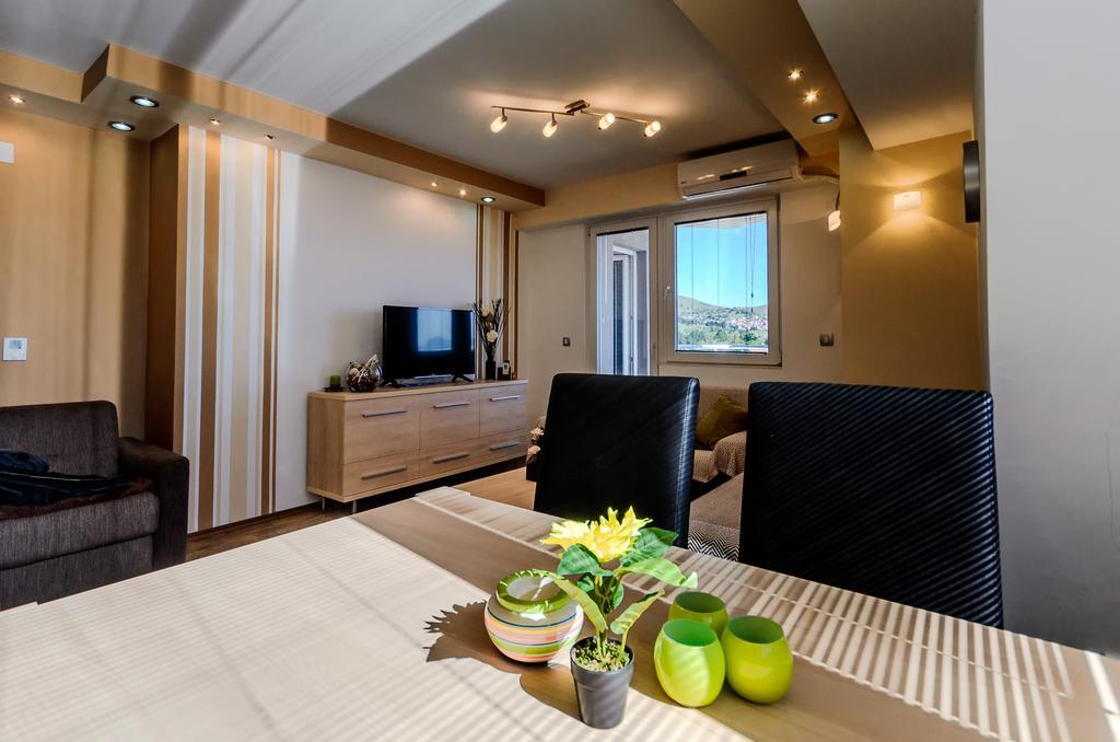 Aries Apartments 比托拉 外观 照片